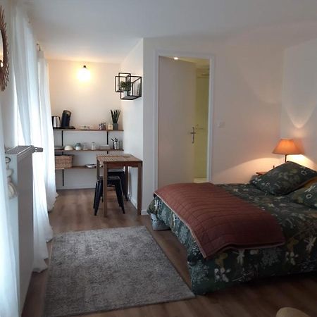 Agreables Chambres Independantes - Coutances Centre Екстериор снимка
