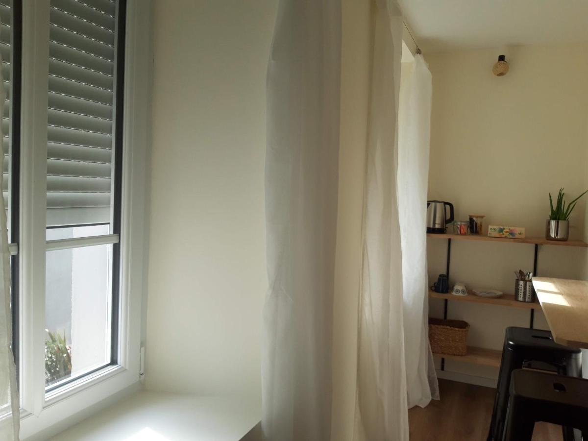 Agreables Chambres Independantes - Coutances Centre Екстериор снимка